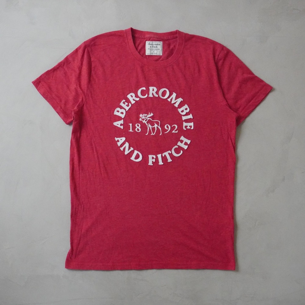 Abercrombie & Fitch T-Shirt Small Red Logo Graphic Short Sleeve Tee Y2K VTG